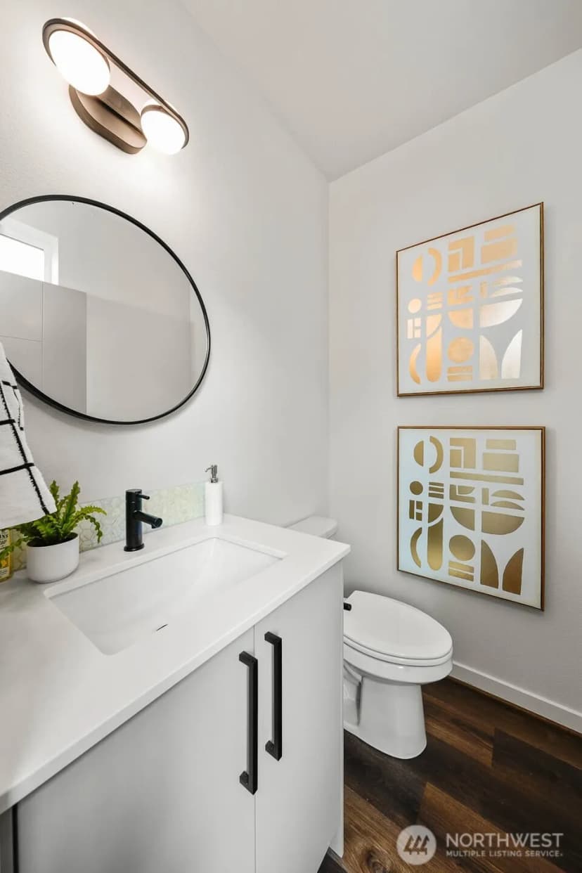 Property photo for 114 Ne 180th Street #d, Shoreline photo 14