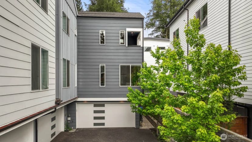 Property photo for 114 Ne 180th Street #d, Shoreline photo 39