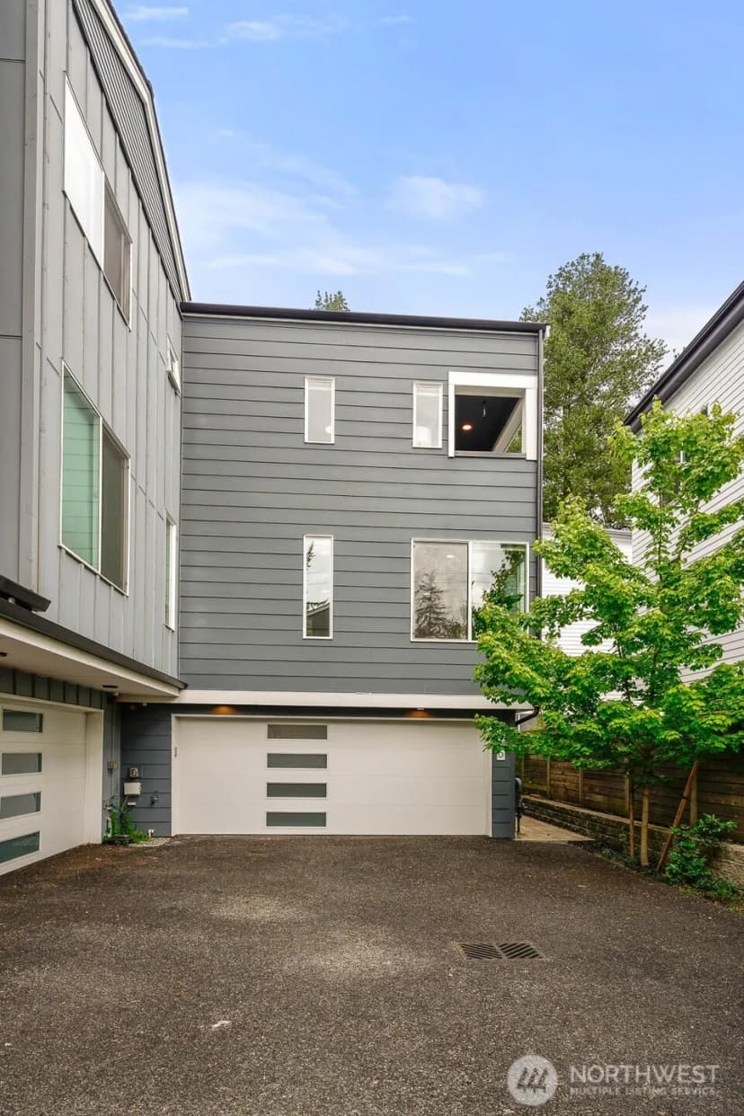 Property photo for 114 Ne 180th Street #d, Shoreline photo 35