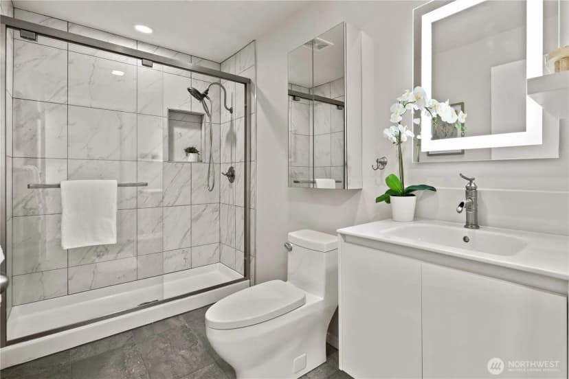 Property photo for 14225 Ne 2nd Place #100f, Bellevue photo 25