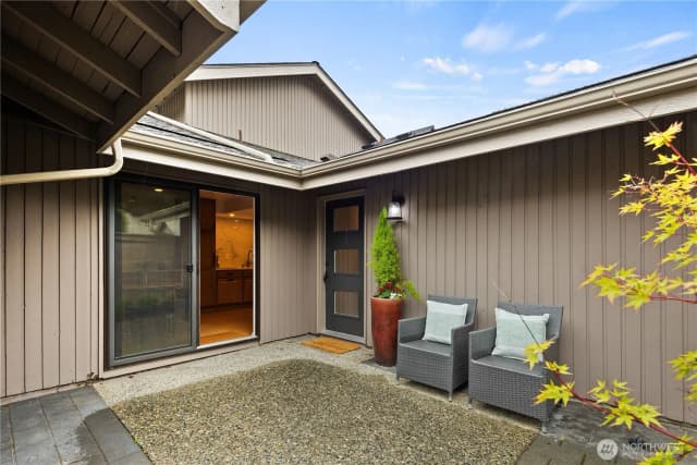 Property photo for 14225 Ne 2nd Place #100f, Bellevue photo 2