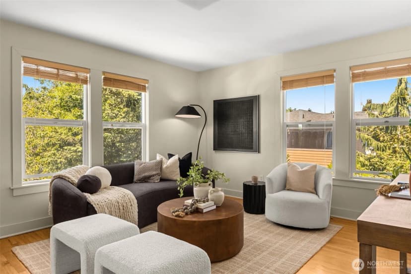 Property photo for 715 24th Avenue #306, Seattle photo 6