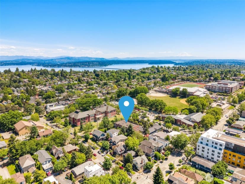 Property photo for 715 24th Avenue #306, Seattle photo 26