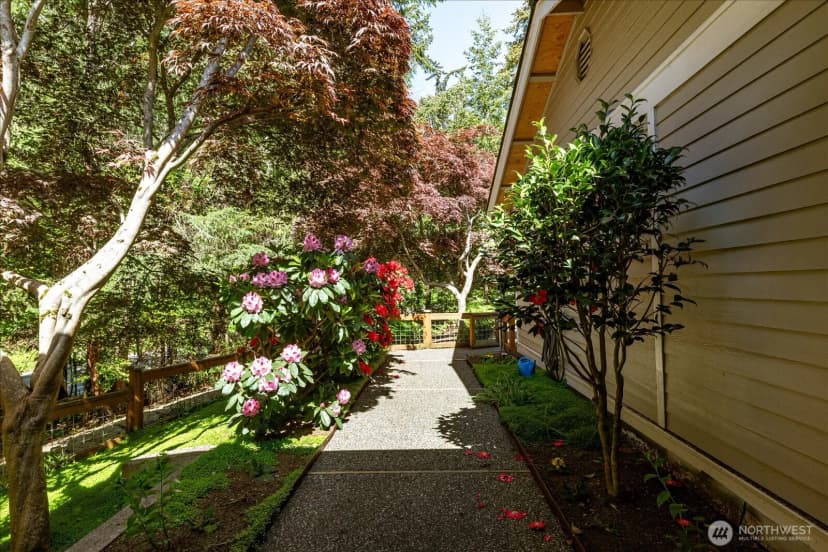Property photo for 5653 Useless Bay Avenue #603, Langley photo 8