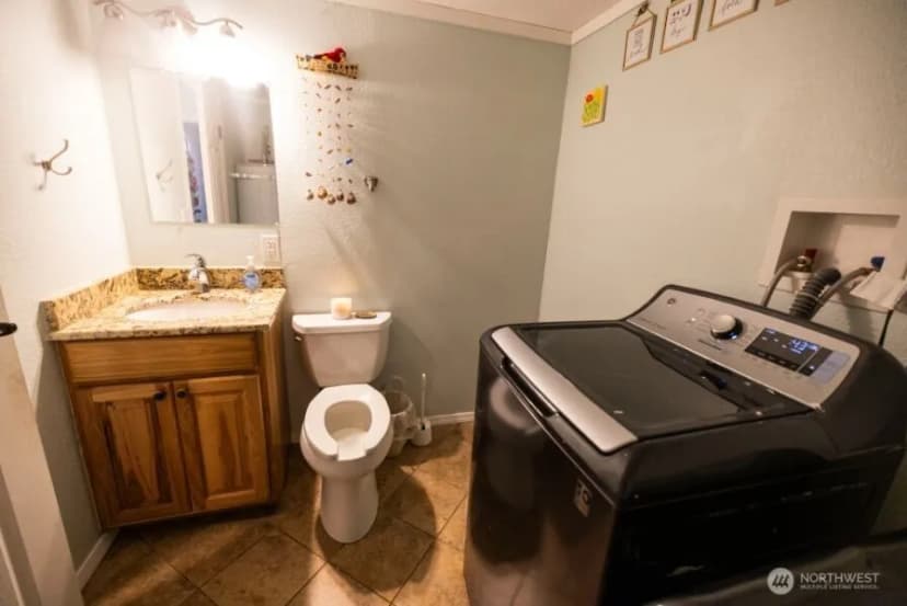 Property photo for 16704 3rd Drive Se, Bothell photo 21