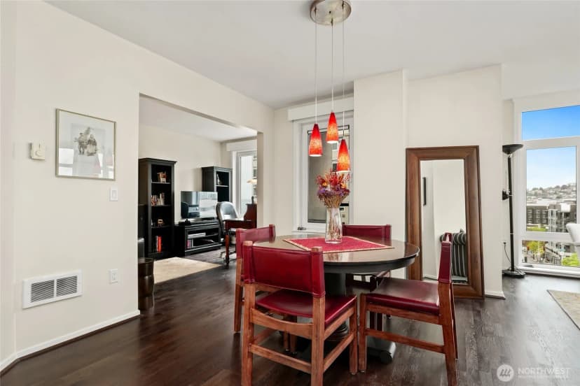 Property photo for 2721 1st Avenue ##805, Seattle photo 8