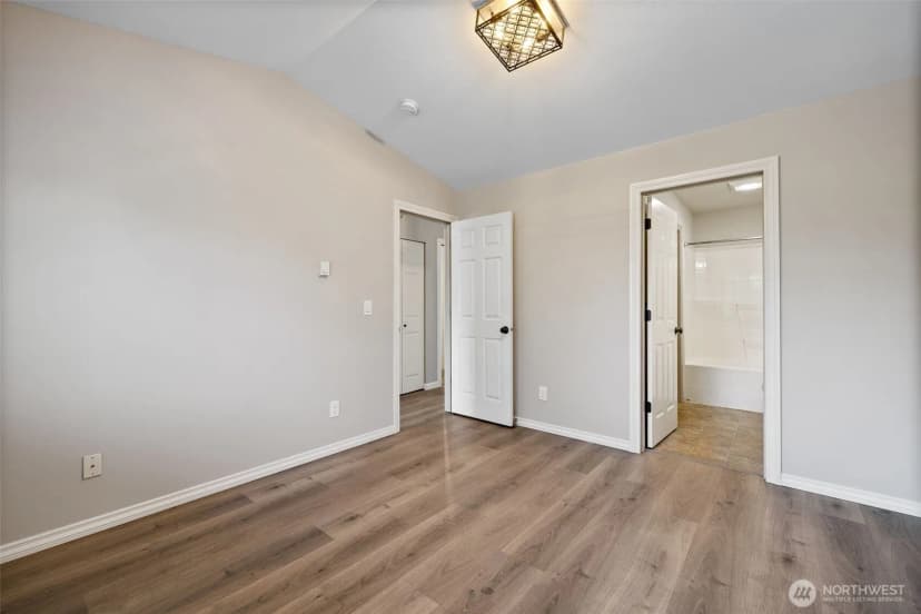 Property photo for 14819 29th Avenue W #l304, Lynnwood photo 15