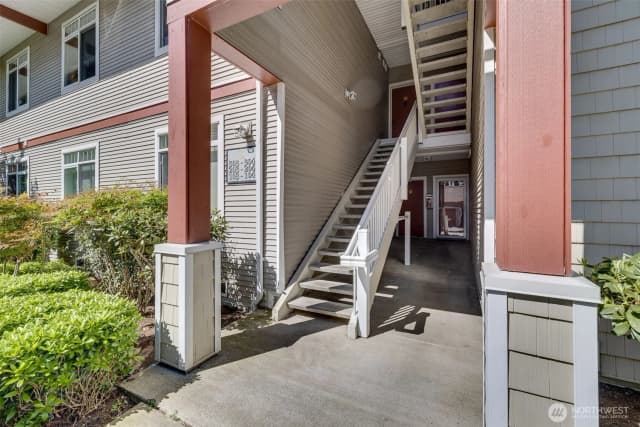 Property photo for 14819 29th Avenue W #l304, Lynnwood