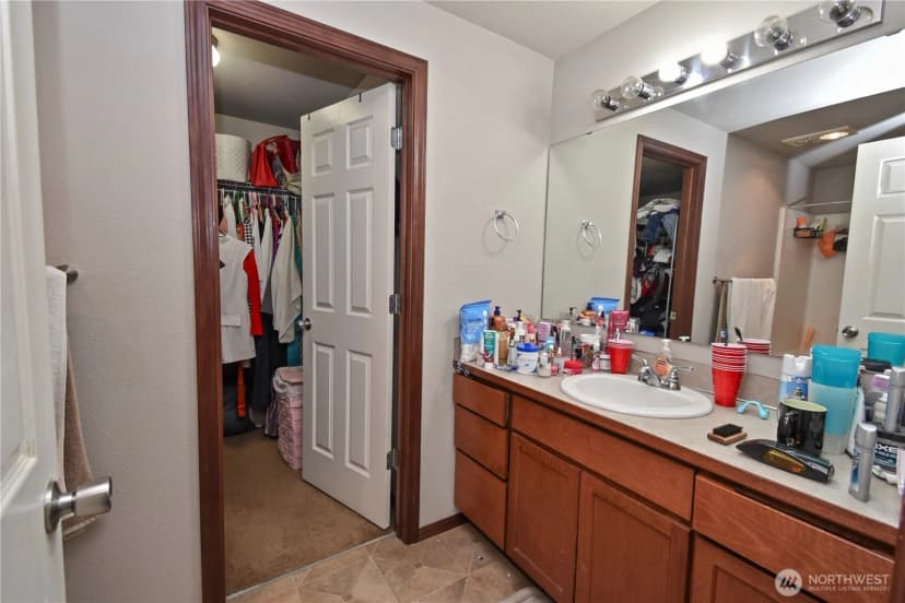 Property photo for 14732 49th Drive Ne, Marysville photo 23