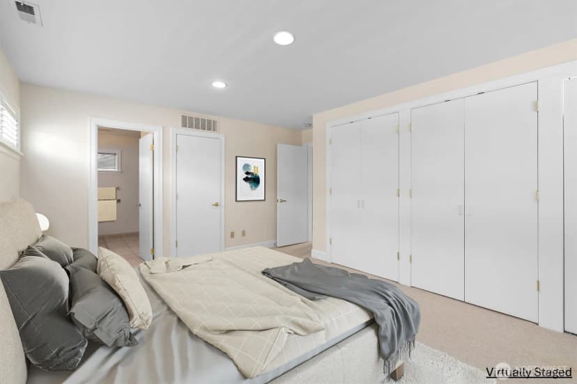 Property photo for 4163 Beach Drive Sw #102, Seattle photo 24