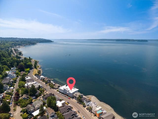 Property photo for 4163 Beach Drive Sw #102, Seattle photo 2