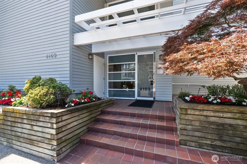 Property photo for 4163 Beach Drive Sw #102, Seattle photo 38