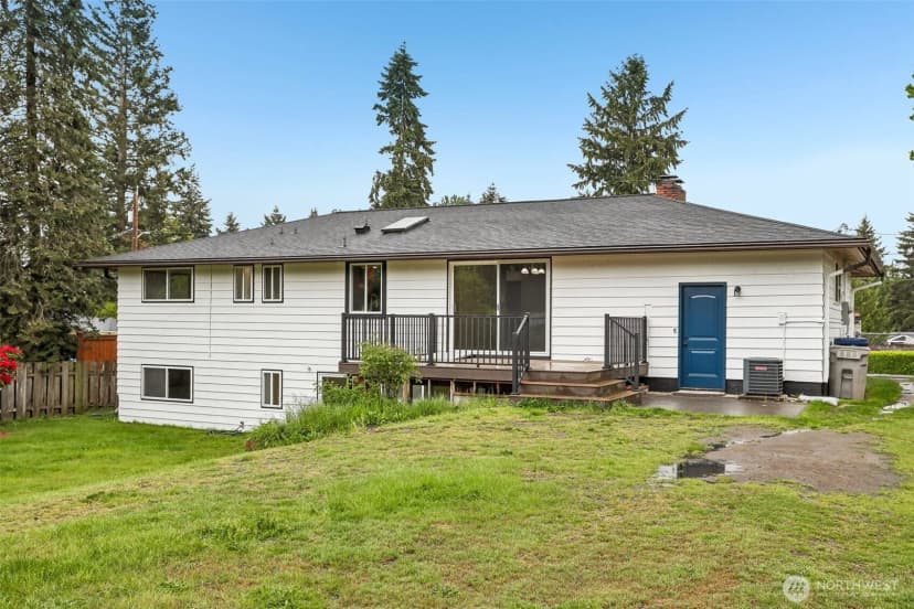 Property photo for 17226 129th Ave Se, Renton photo 30