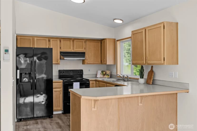 Property photo for 2233 Nw Clinton Avenue, Poulsbo photo 10