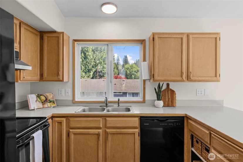 Property photo for 2233 Nw Clinton Avenue, Poulsbo photo 11