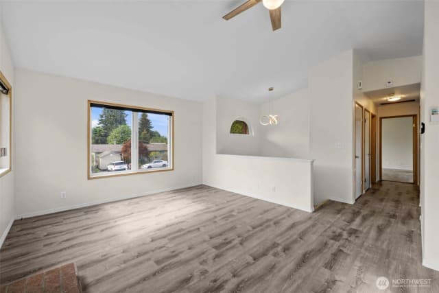 Property photo for 2233 Nw Clinton Avenue, Poulsbo photo 2
