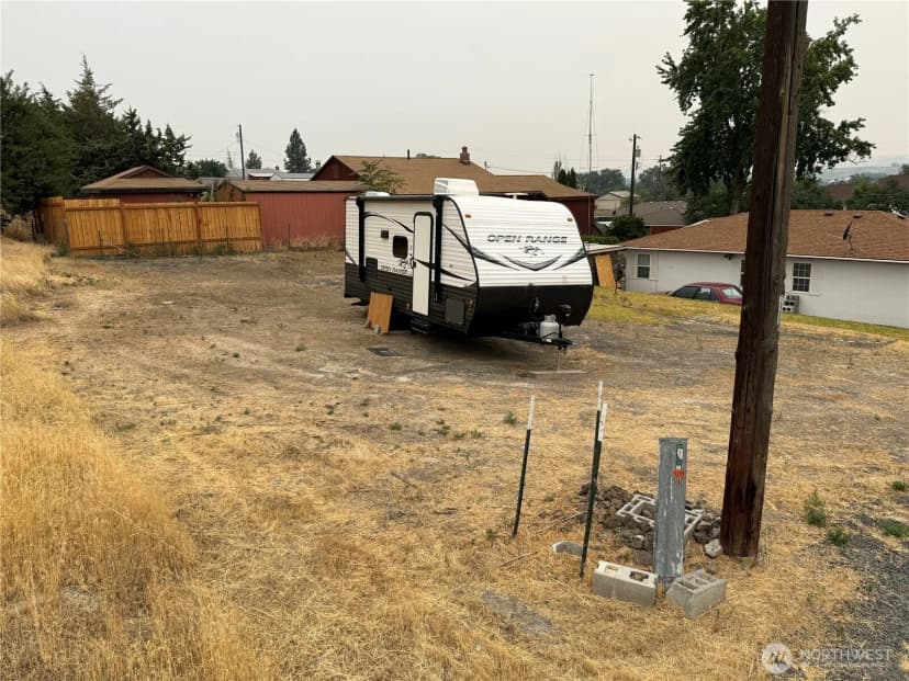 Property photo for 618 1st Avenue Ne, Soap Lake photo 40