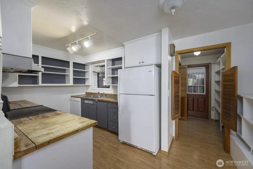 Property photo for 618 1st Avenue Ne, Soap Lake photo 28
