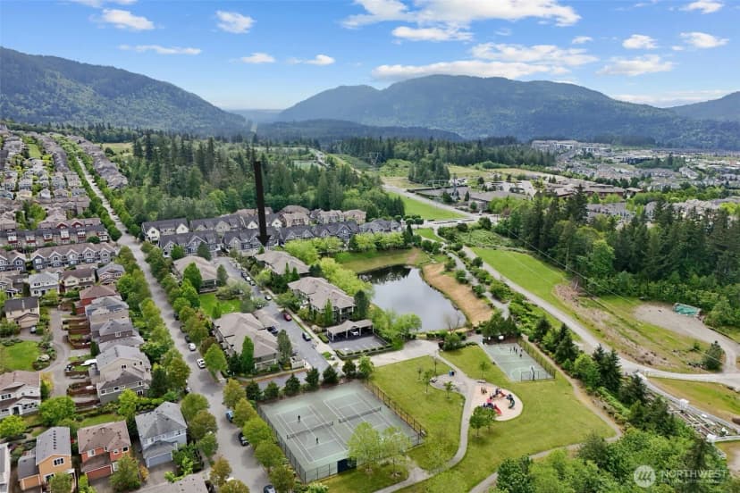 Property photo for 1931 23rd Place Ne #202, Issaquah photo 30