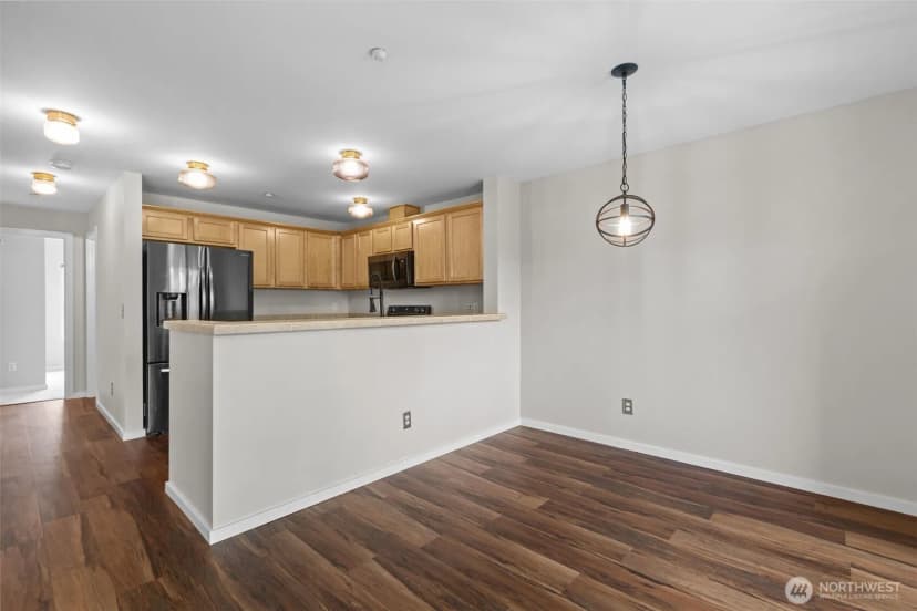 Property photo for 1931 23rd Place Ne #202, Issaquah photo 9
