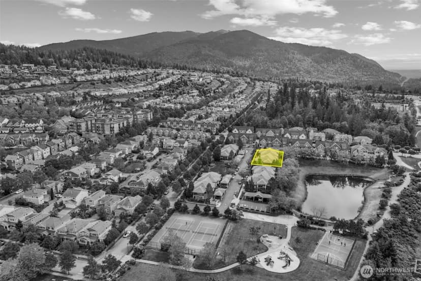 Property photo for 1931 23rd Place Ne #202, Issaquah photo 25