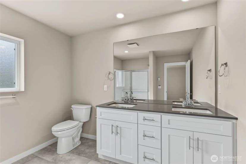 Property photo for 1102 138th Place Sw, Lynnwood photo 18