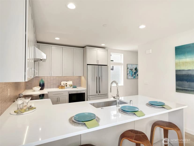 Property photo for 1411 B N 48th Street, Seattle photo 17