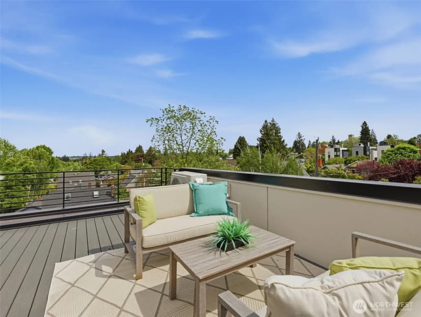 Property photo for 1411 B N 48th Street, Seattle photo 34
