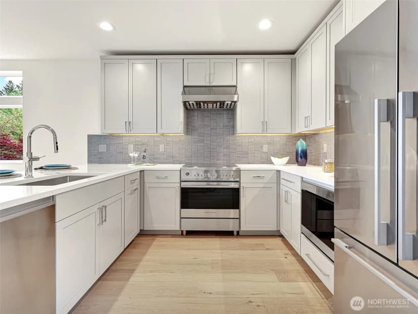 Property photo for 1411 B N 48th Street, Seattle photo 14