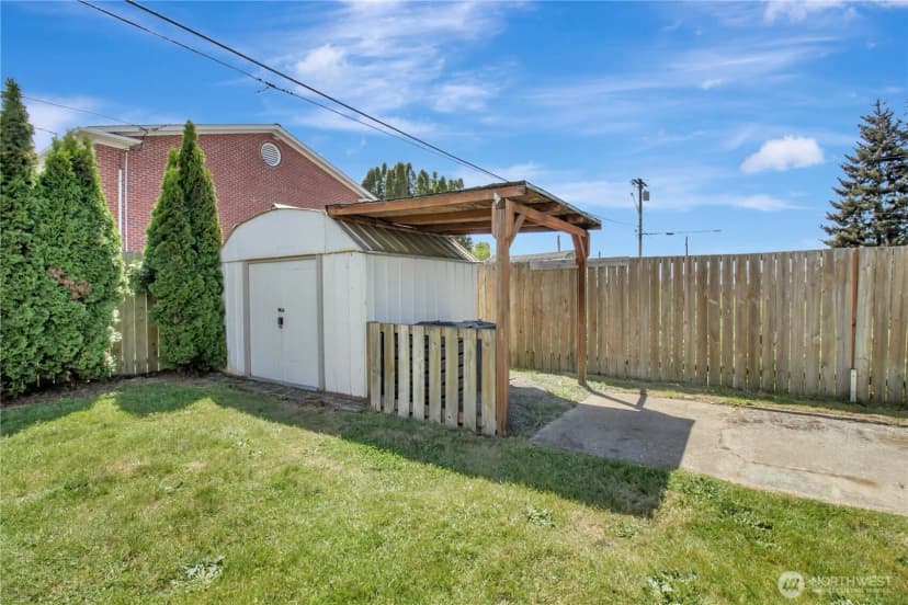 Property photo for 1608 9th Street, Marysville photo 30
