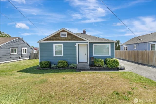 Property photo for 1608 9th Street, Marysville photo 2