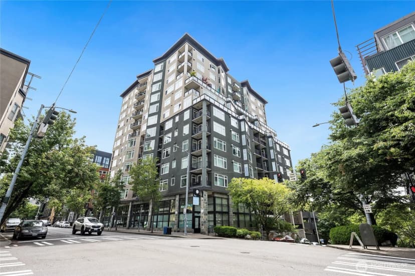 Property photo for 2607 Western Avenue #403, Seattle photo 35