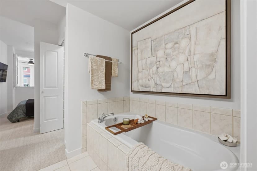 Property photo for 2607 Western Avenue #403, Seattle photo 19