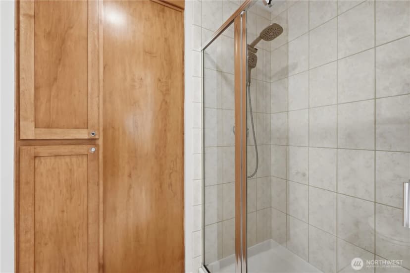 Property photo for 2607 Western Avenue #403, Seattle photo 21