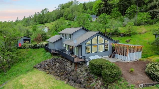 Property photo for 72 Bluff Road, Kelso