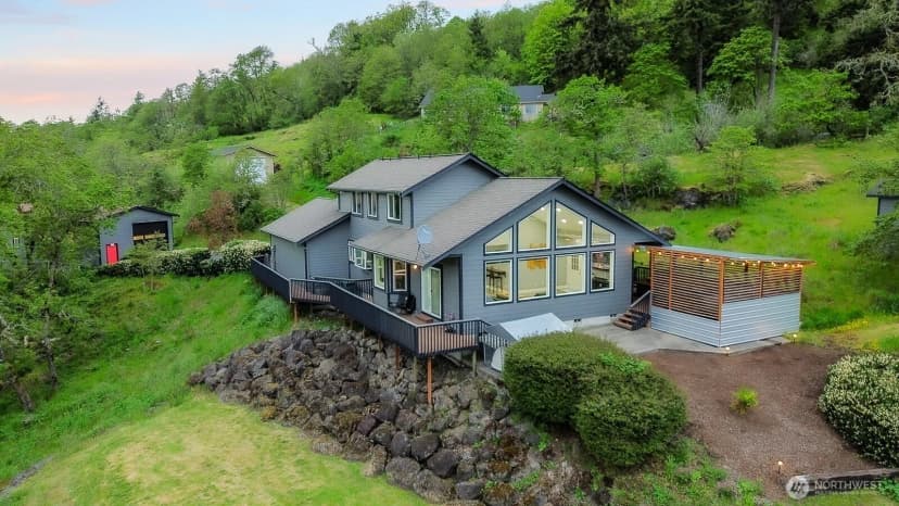Property photo for 72 Bluff Road, Kelso