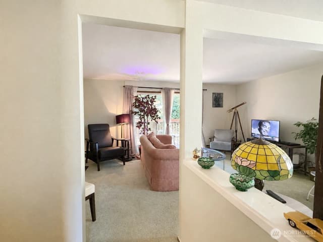 Property photo for 3219 134th Place Se #b, Lynnwood photo 4