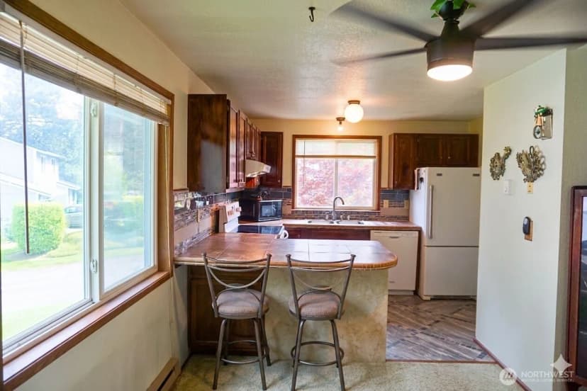 Property photo for 3219 134th Place Se #b, Lynnwood photo 6