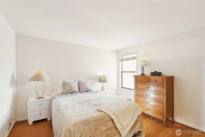 Property photo for 4222 Beach Drive Sw #202, Seattle photo 18