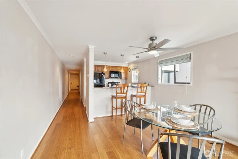 Property photo for 4222 Beach Drive Sw #202, Seattle photo 7