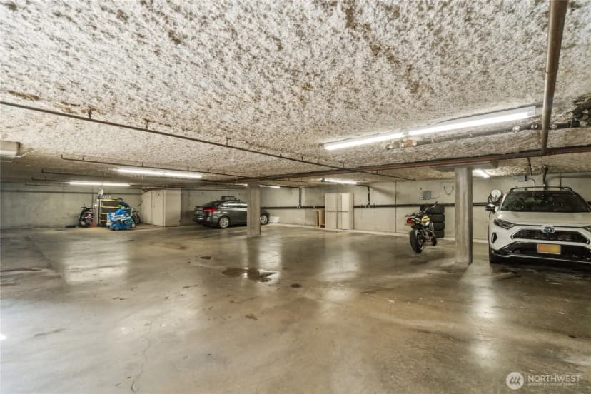 Property photo for 4222 Beach Drive Sw #202, Seattle photo 26