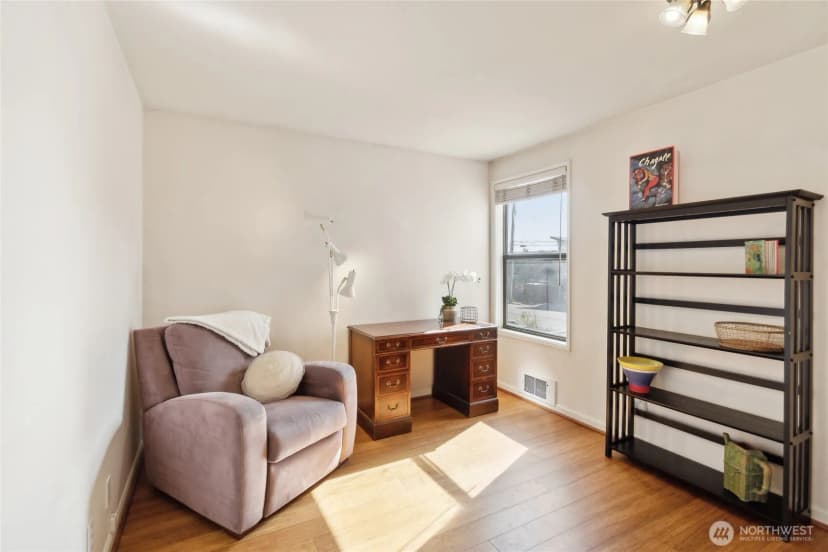 Property photo for 4222 Beach Drive Sw #202, Seattle photo 21