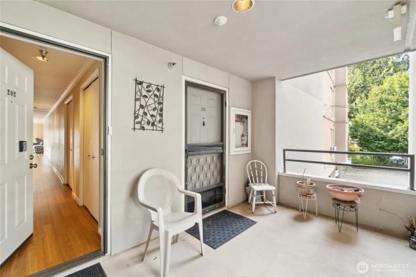 Property photo for 4222 Beach Drive Sw #202, Seattle photo 20