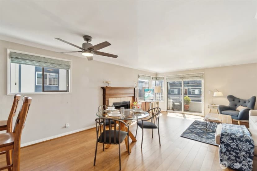 Property photo for 4222 Beach Drive Sw #202, Seattle photo 6