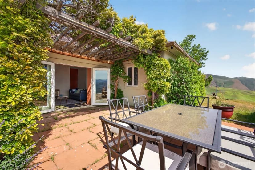Property photo for 6600 Coyote Ridge Road, Cashmere photo 5