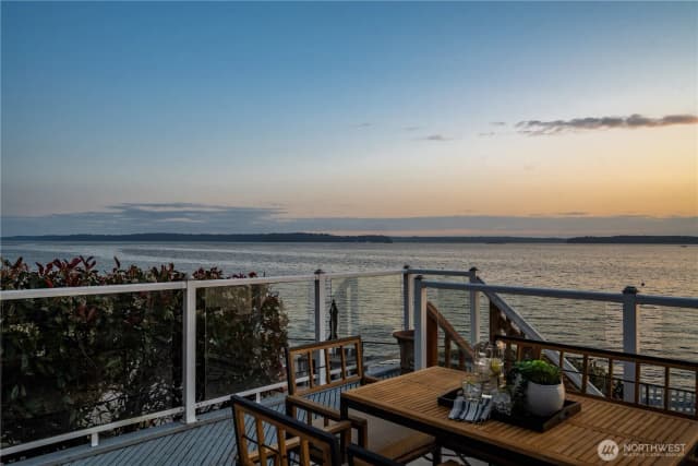 Property photo for 5637 Beach Drive Sw, Seattle photo 5