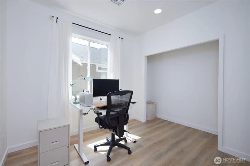 Property photo for 725 Se Creekside Drive, College Place photo 22