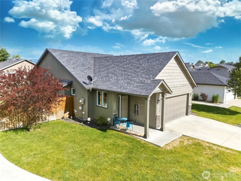 Property photo for 1361 Sw Greeley Street, College Place photo 32