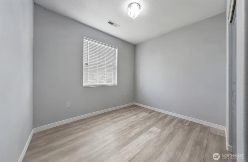 Property photo for 1361 Sw Greeley Street, College Place photo 21