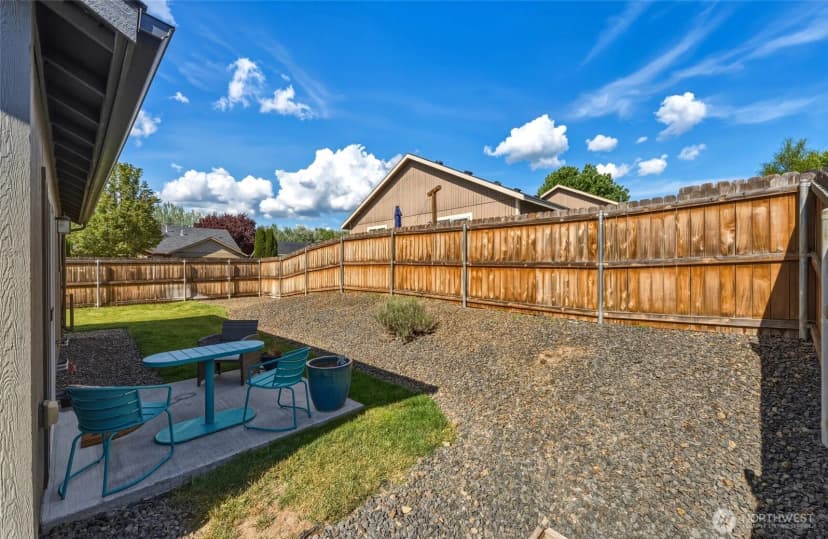 Property photo for 1361 Sw Greeley Street, College Place photo 24